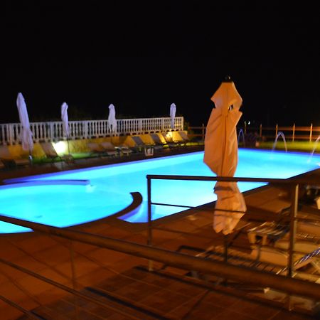 Abbaidda Hotel Valledoria  Extérieur photo