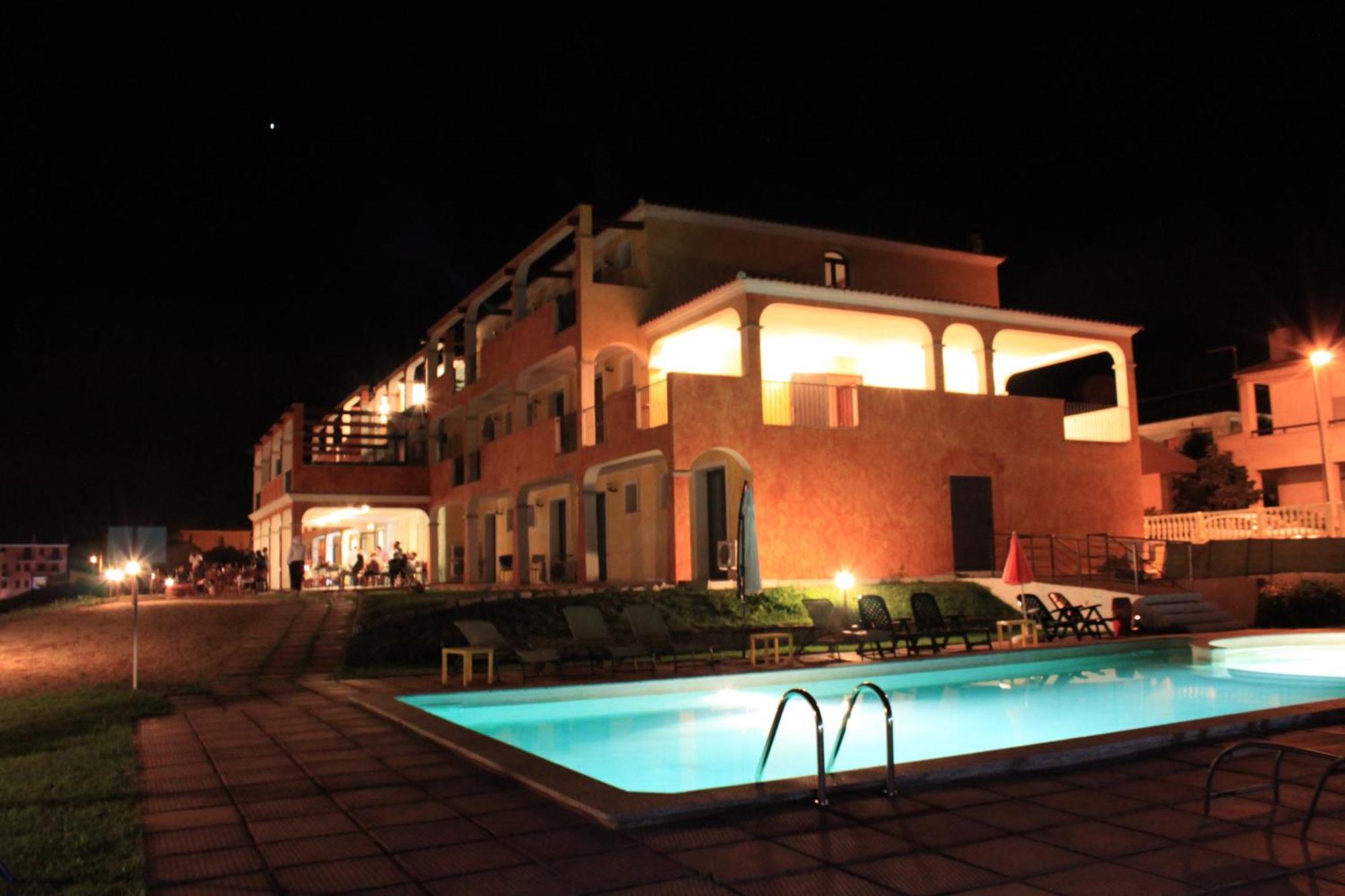 Abbaidda Hotel Valledoria  Extérieur photo
