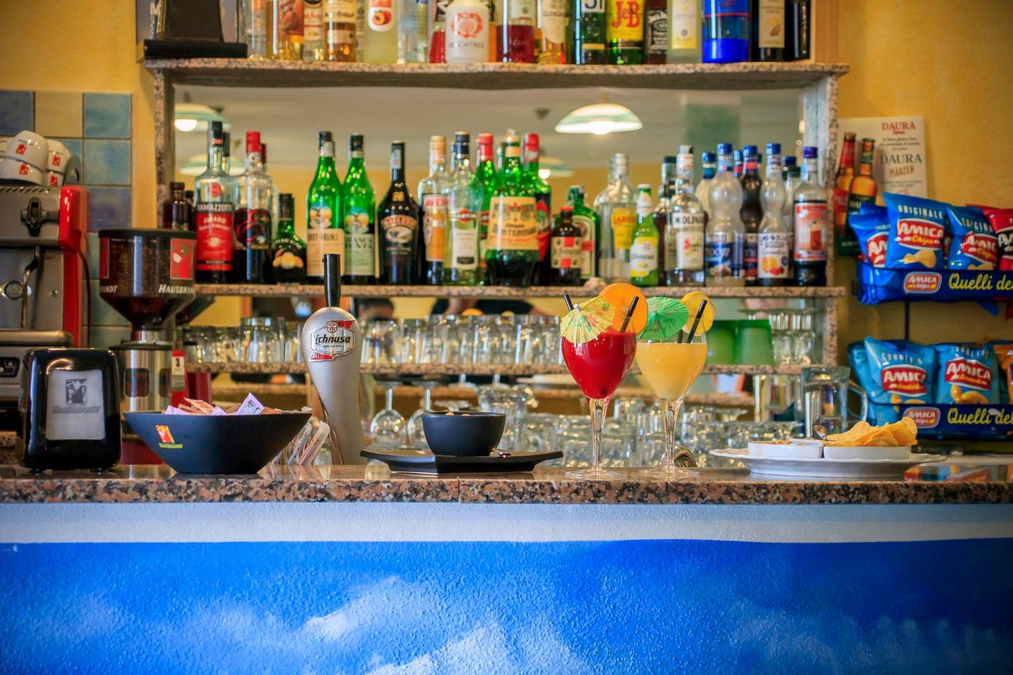 Abbaidda Hotel Valledoria  Extérieur photo