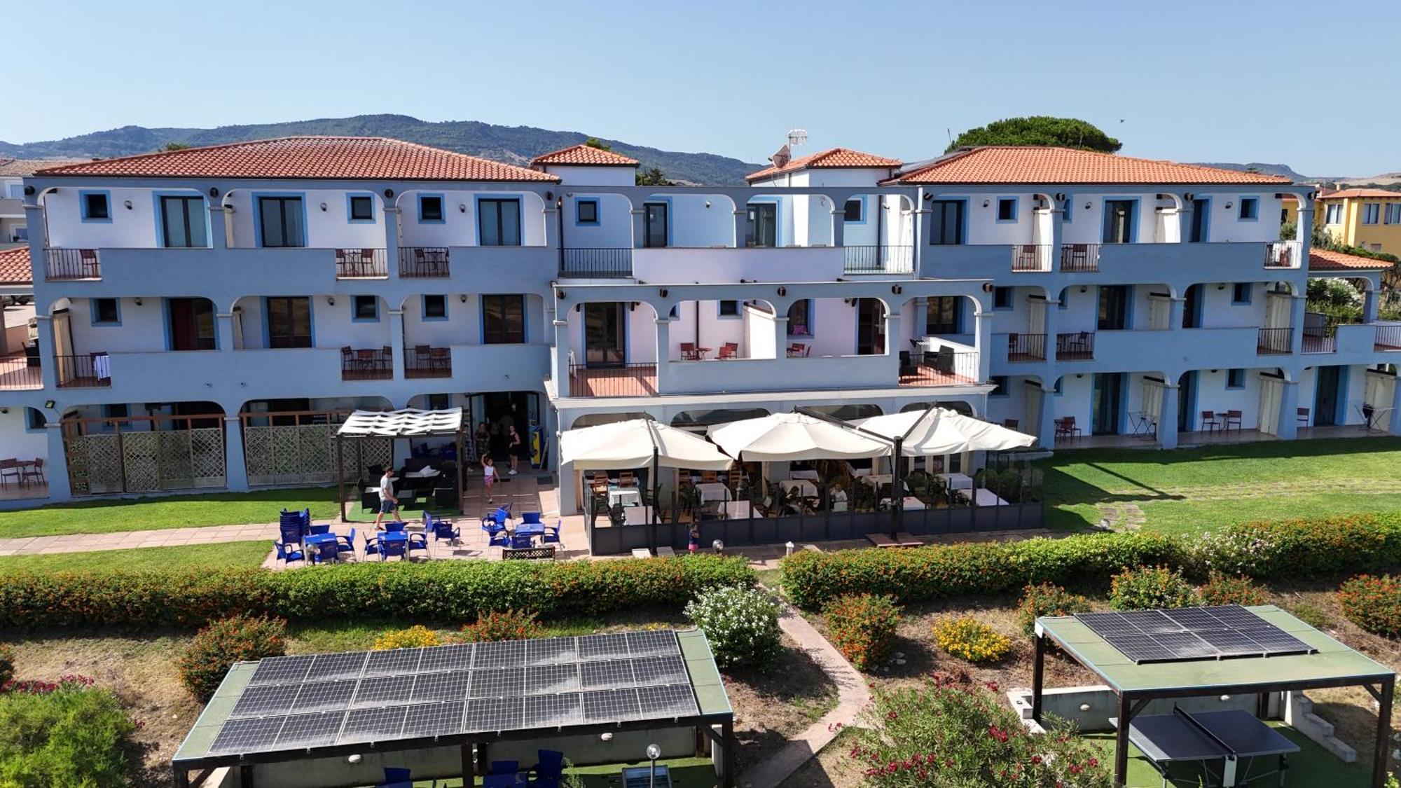Abbaidda Hotel Valledoria  Extérieur photo
